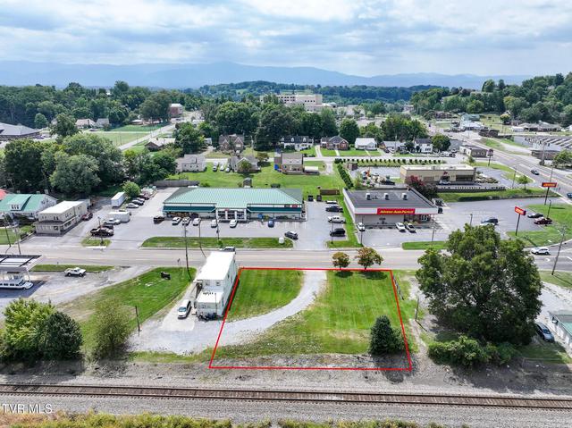 1028 W Main Street Greeneville Tn 37743, Greeneville, TN 37743