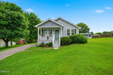 1010 Sharondale Avenue Kingsport Tn 37660, Kingsport, TN 37660