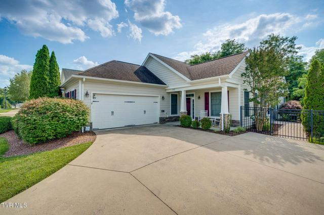 130 Devonshire Avenue Johnson City Tn 37601, Johnson City, TN 37601