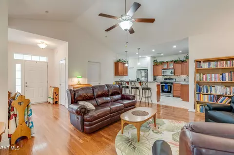 130 Devonshire Avenue Johnson City Tn 37601, Johnson City, TN 37601 photo 9