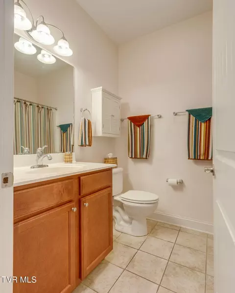 130 Devonshire Avenue Johnson City Tn 37601, Johnson City, TN 37601 photo 21