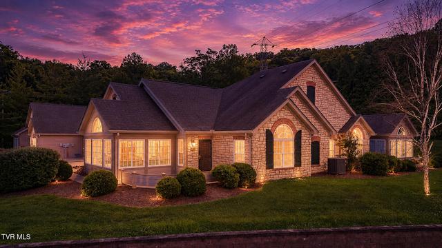 1729 Skyland Falls Court 1729 Kingsport Tn 37664, Kingsport, TN 37664