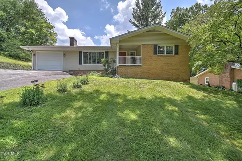 195 Pineview Drive Bristol Va 24201, Bristol, VA 24201
