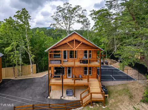 640 Sunrise Boulevard Sevierville Tn 37862, Sevierville, TN 37862