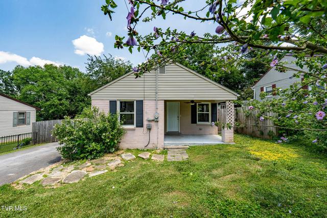 2904 Dorothy Street Johnson City Tn 37604, Johnson City, TN 37604