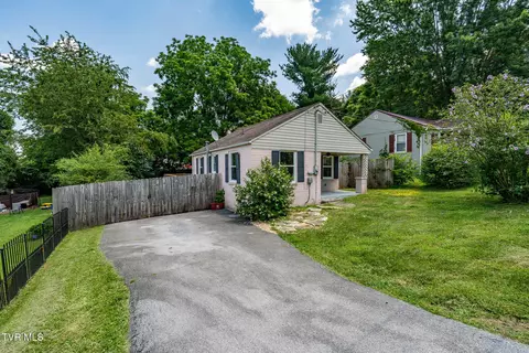 2904 Dorothy Street Johnson City Tn 37604, Johnson City, TN 37604