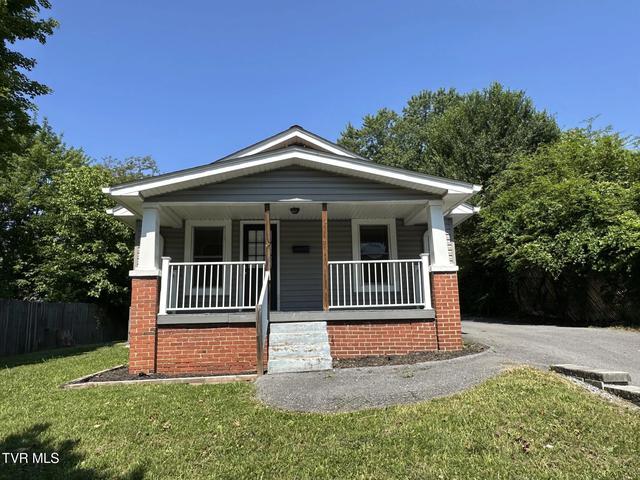 2712 Fort Henry Drive Kingsport Tn 37664, Kingsport, TN 37664