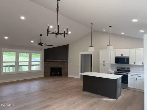 138 Baskett Road Limestone Tn 37681, Limestone, TN 37681 photo 5