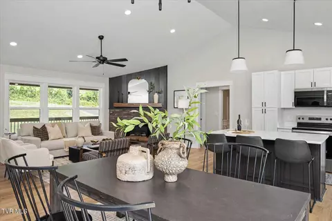 Dining - 138 Baskett Road Limestone Tn 37681, Limestone, TN 37681 photo 4 of 5