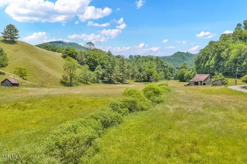 150 Fred Price Road Mountain City Tn 37683, Mountain City, TN 37683