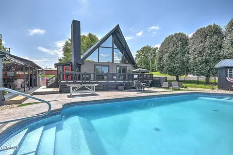 814 Summer Sound Road Piney Flats Tn 37686, Piney Flats, TN 37686