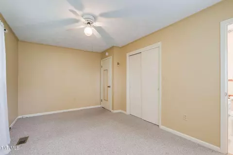 Bedroom - 619 E Barton Ridge Road Greeneville Tn 37745, Greeneville, TN 37745 photo 5 of 7
