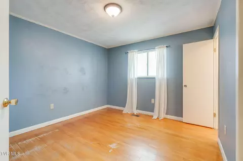 Bedroom - 619 E Barton Ridge Road Greeneville Tn 37745, Greeneville, TN 37745 photo 1 of 7