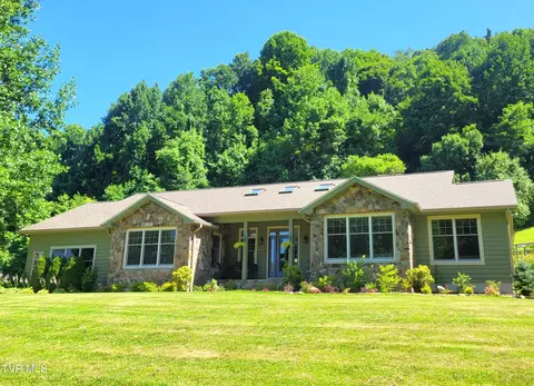 309 Roan Springs Lane Roan Mountain Tn 37687, Roan Mountain, TN 37687