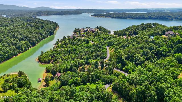 1767 Stone Bridge Drive Dandridge Tn 37725, Dandridge, TN 37725