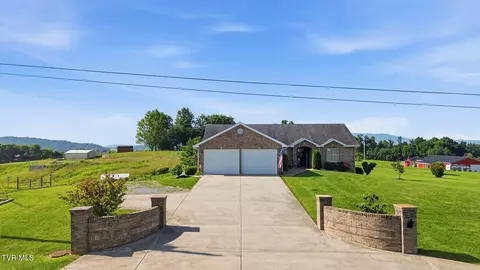 3746 Old Stage Road Chuckey Tn 37641, Chuckey, TN 37641 photo 2