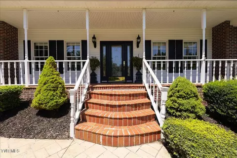 Exterior - 1 Emerald Court Johnson City Tn 37604, Johnson City, TN 37604 photo 4 of 22