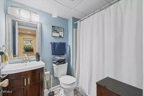 Bath - 1 Emerald Court Johnson City Tn 37604, Johnson City, TN 37604 photo 10 of 10