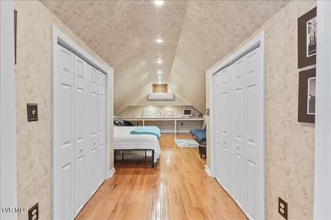 Other - 1 Emerald Court Johnson City Tn 37604, Johnson City, TN 37604 photo 7 of 25