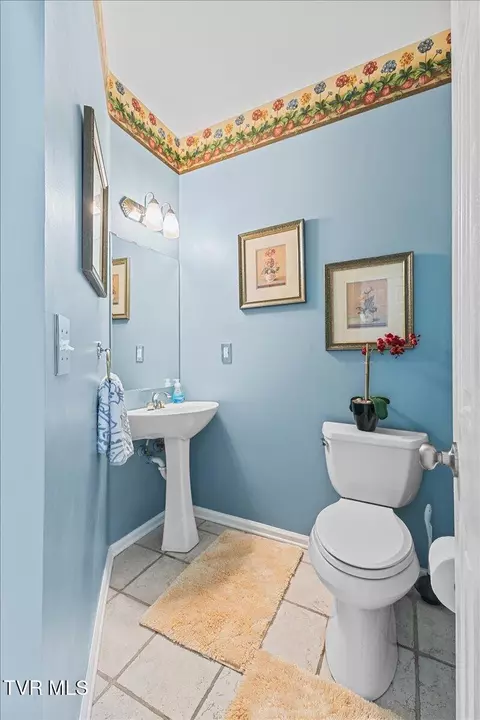 Bath - 1 Emerald Court Johnson City Tn 37604, Johnson City, TN 37604 photo 1 of 10