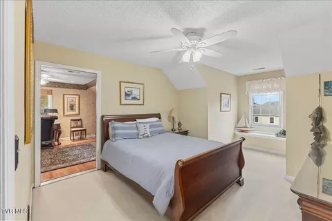 Bedroom - 1 Emerald Court Johnson City Tn 37604, Johnson City, TN 37604 photo 4 of 11