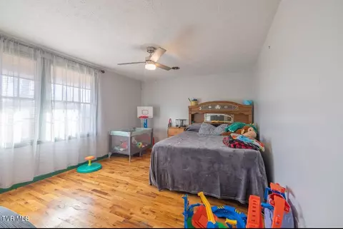 Bedroom - 126 SE Walnut Drive Wise Va 24293, Wise, VA 24293 photo 3 of 7