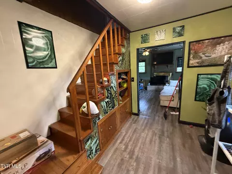 Entry Way - 2001 E 3rd Avenue Big Stone Gap Va 24219, Big Stone Gap, VA 24219 photo 4 of 4