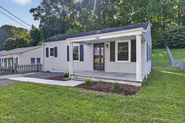 1569 Valley Drive Bristol Tn 37620, Bristol, TN 37620
