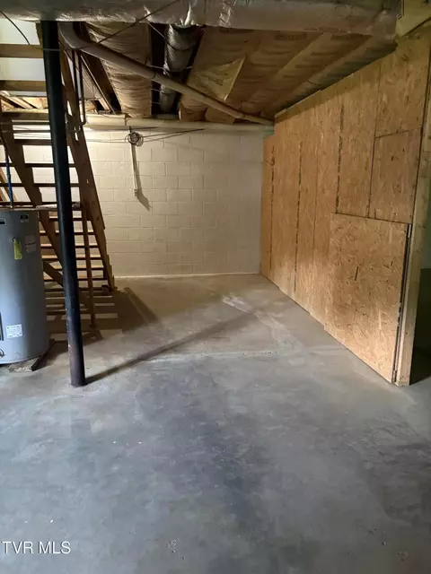 Other - 807 N Mohawk Drive Erwin Tn 37650, Erwin, TN 37650 photo 7 of 13