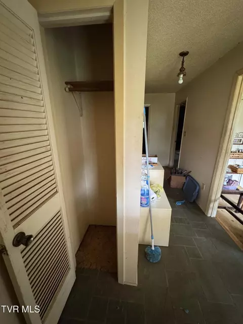 732 Greenbriar Road Talbott Tn 37877, Talbott, TN 37877 photo 11