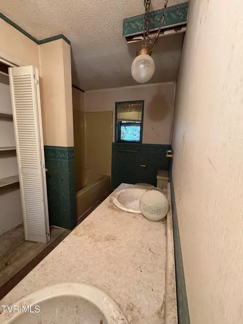 732 Greenbriar Road Talbott Tn 37877, Talbott, TN 37877 photo 13
