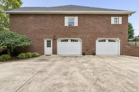 Other - 13 E Ridgefield Court Greeneville Tn 37745, Greeneville, TN 37745 photo 2 of 21