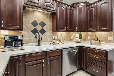 Kitchen - 13 E Ridgefield Court Greeneville Tn 37745, Greeneville, TN 37745 photo 6 of 6