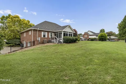 Exterior - 13 E Ridgefield Court Greeneville Tn 37745, Greeneville, TN 37745 photo 4 of 13
