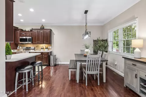 Dining - 13 E Ridgefield Court Greeneville Tn 37745, Greeneville, TN 37745 photo 3 of 4
