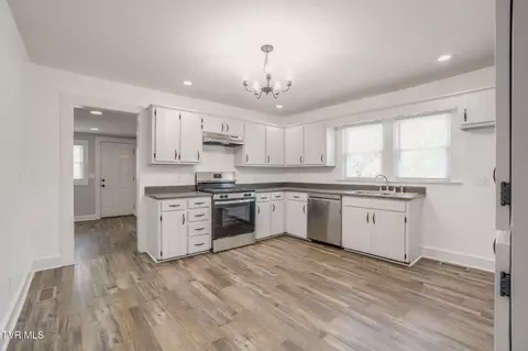 404 Cherry Greeneville Tn 37745, Greeneville, TN 37745 photo 8