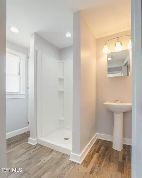 404 Cherry Greeneville Tn 37745, Greeneville, TN 37745 photo 18