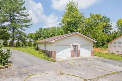 255 Riverview Drive Johnson City Tn 37601, Johnson City, TN 37601 photo 10