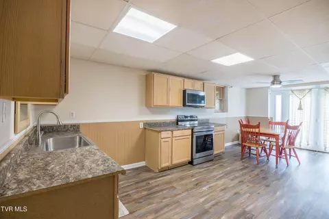 255 Riverview Drive Johnson City Tn 37601, Johnson City, TN 37601 photo 39