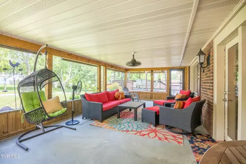 255 Riverview Drive Johnson City Tn 37601, Johnson City, TN 37601 photo 23