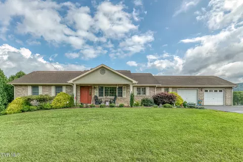 451 Highland Acres Mountain City Tn 37683, Mountain City, TN 37683