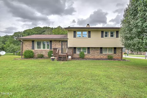 2000 Pinebrook Drive Kingsport Tn 37660, Kingsport, TN 37660