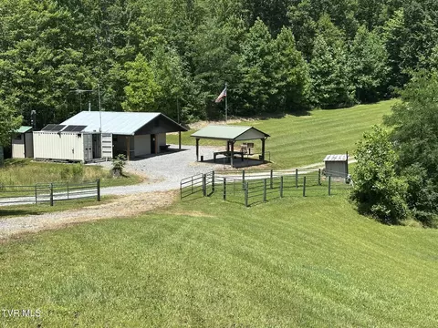 348 Coal Pit Branch Rd Coeburn Va 24230, Coeburn, VA 24230