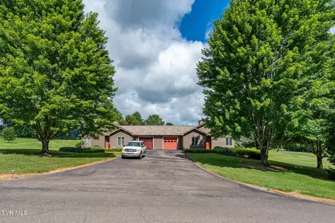 340 338 Red Tail Mountain Drive Mountain City Tn 37683, Mountain City, TN 37683