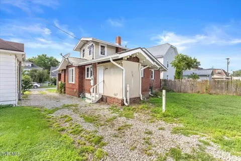 414 S Main Avenue Erwin Tn 37650, Erwin, TN 37650 photo 25