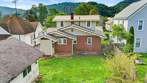 414 S Main Avenue Erwin Tn 37650, Erwin, TN 37650 photo 28
