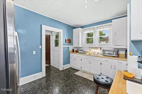 414 S Main Avenue Erwin Tn 37650, Erwin, TN 37650 photo 10