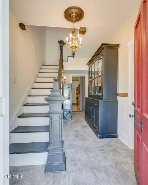 Entry Way - 195 Opie Arnold Road Limestone Tn 37681, Limestone, TN 37681 photo 1 of 2