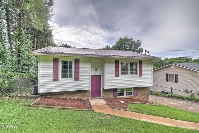 1919 Mountain View Avenue Kingsport Tn 37664, Kingsport, TN 37664