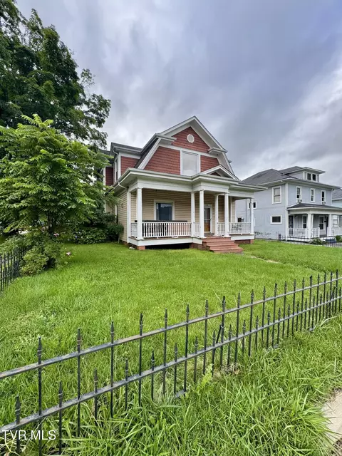 128 N Elm Avenue Erwin Tn 37650, Erwin, TN 37650 photo 2